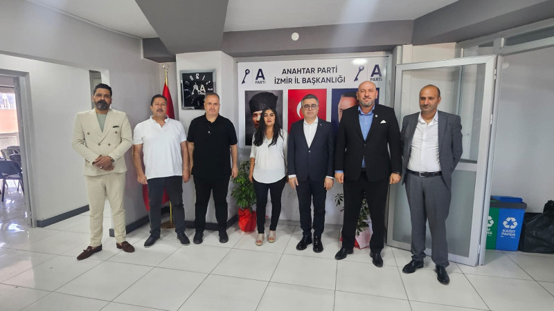 Ege Bölgesi İş İnsanları Federasyonu’ndan Anahtar Parti’ye ziyaret