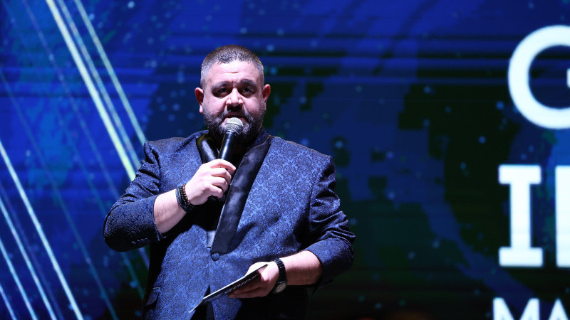 İzmir’in Öncü Prodüksiyon Şirketinden Görkemli Vizyon Ödülleri Töreni!