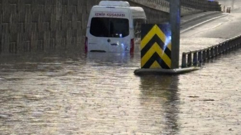 Kuşadası’ndan, Aydın Büyükşehir Belediyesi’ne altyapı tepkisi