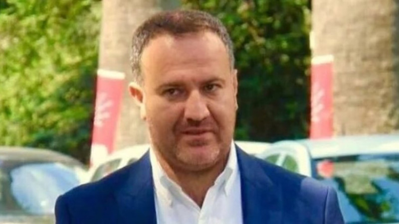 Çiğli'de CHP'li Arslan ile Çobanoğlu birbirine girdi